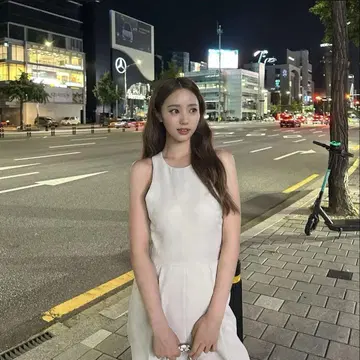 [나카마치 아야 착용]rosarymoon All-in-one ivory 상품 이미지 1